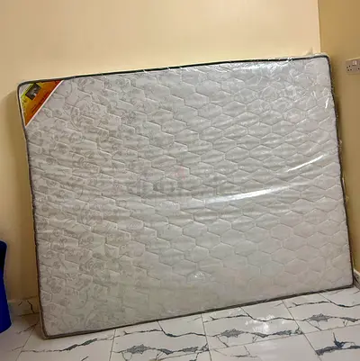 Comfortable Queen Size Mattress with Floral Design