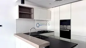 Community View | Unfurnished | Flexible Cheques | Vacant