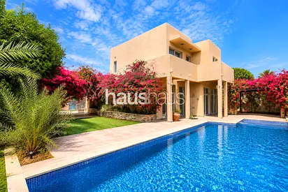 Internal Type 7 | Renovation Opportunity | VASTU