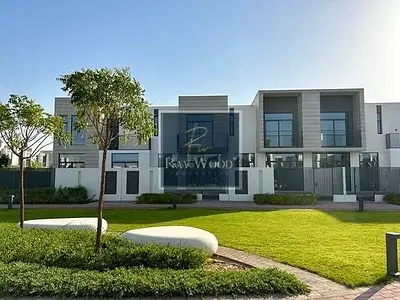 On Pool and Park | Vacant | Luxury