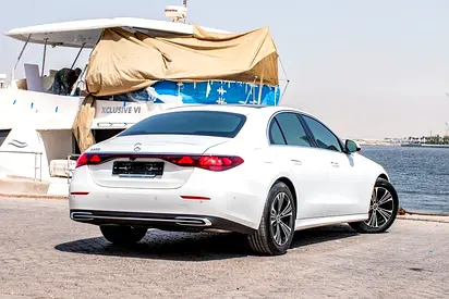 2026 Mercedes-BENZ E-CLASS — миниатюра 4