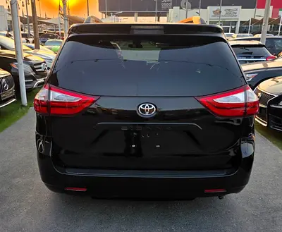 صورة 6 لـ 2018 Toyota SIENNA