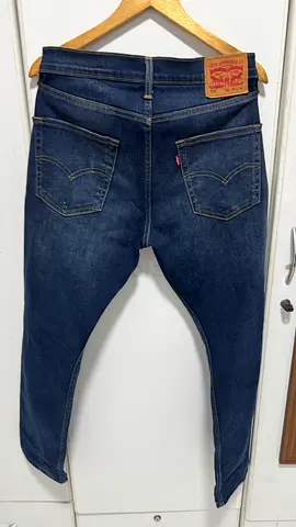 Levis dark blue slim-fit jeans (Worn, good condition) size 34