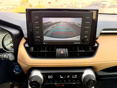 2022 Toyota RAV 4 — фото 16