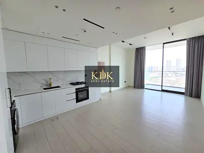 High Floor | Spacious 1 -BR | Summer Offer