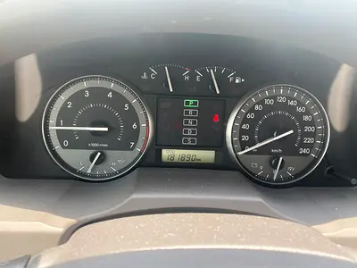 Toyota Land Cruiser EXR 2015 - Japanese Specs