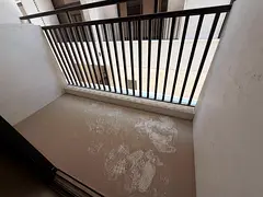 Like brand new and Lavish 1bhk with 2 washroom + 2 balcony, At prime location in Al Jada/Saraab comm