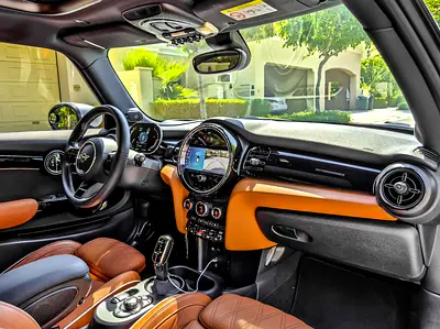 صورة مصغرة 14 لـ 2024 MINI COOPER