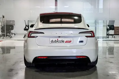 صورة 7 لـ 2024 Tesla MODEL 3