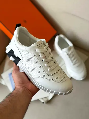 Hermes Bouncing sneakers in white