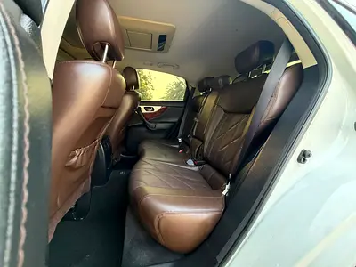 صورة 14 لـ 2014 Infiniti QX70