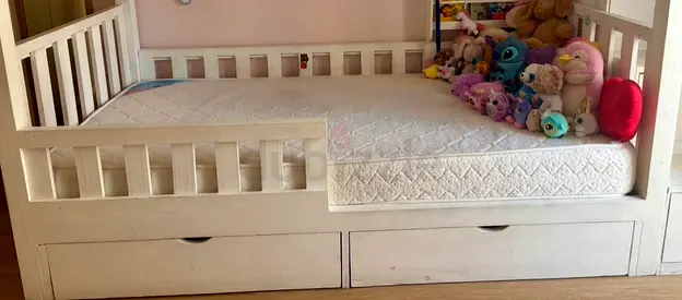 Free single bed frame with storage