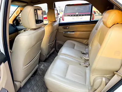 2014 Toyota FORTUNER 照片 17