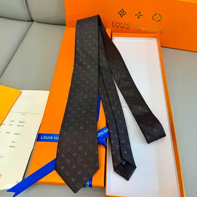 Louis Vuitton tie
