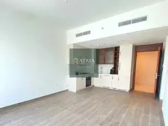 Fully Fitted Kitchen | Multiple Amenities | Vacant on August