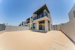 Bright 4BR | Single Row | Family-Friendly