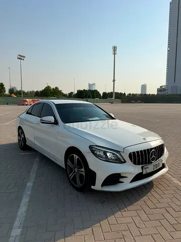 2017 Mercedes-Benz C-Class C300 - Luxury Sedan - American Specs