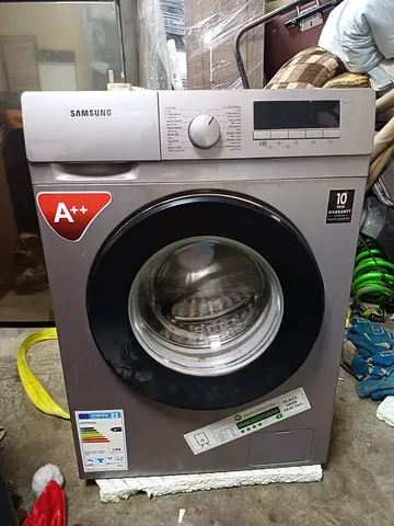 SAMSUNG WASHING MACHINE - 7 KG