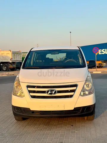 Hyundai H1 2016 GCC Specs - Reliable 12 site Passenger Van