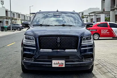 صورة 2 لـ 2021 Lincoln NAVIGATOR