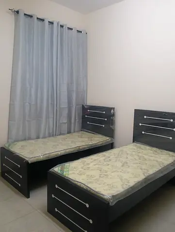 Executive Ladies  Gents bed space for Keralite . Near Dubai Airport Free zone Metro Station