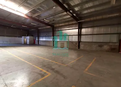Excellent warehouse for rent