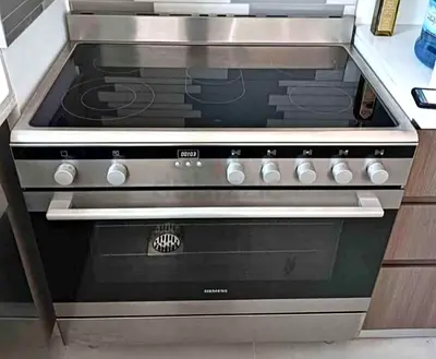 Siemens 5 burner electric cooker 90x60cm