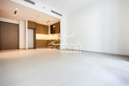 Brand New 1BR Spacious Layout Creek Beach