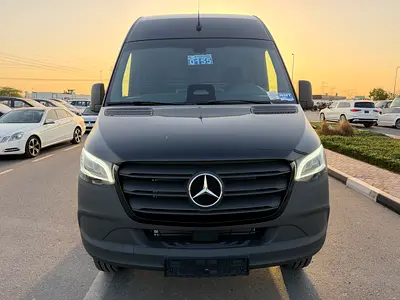 2027 Mercedes-BENZ SPRINTER 照片 3