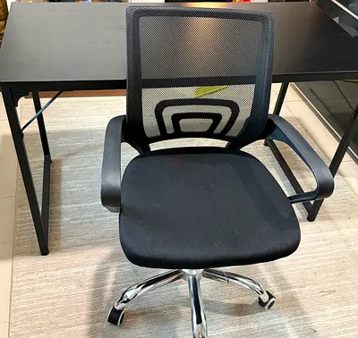 Table with chair for sale ALMOST NEW