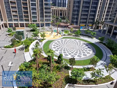 Near Metro:Superb Building:Spacious:Luxurious