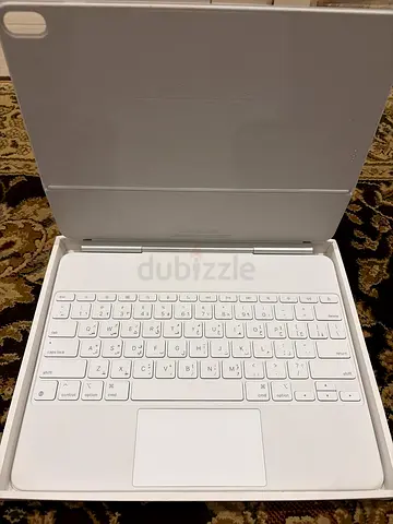 Magic Keyboard for air m3 m4 13” in english and arabic
