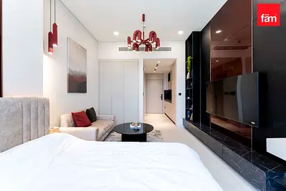 Luxurious Studio With Serviced Amenities