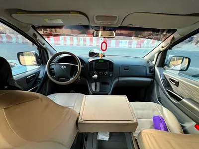 صورة 6 لـ 2012 Hyundai H1