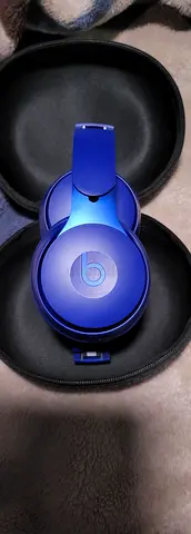 Beats Solo PRO Wireless Headphones - Blue, Good Condition like new