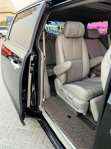 2018 KIA CARNIVAL 缩略图 16