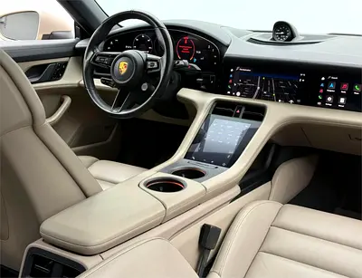 2021 Porsche TAYCAN — фото 12