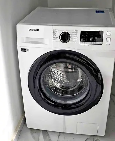 Samsung Front Load Washing Machine - 8kg, Good Working Condition