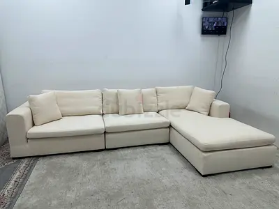 Like new condition marina home lshape sofa