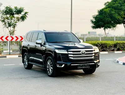 Toyota Land Cruiser 3.5L VXR 2022 | GCC Specs | Low Mileage Very Good Condition