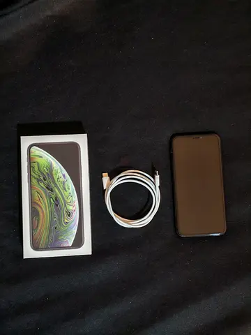 iPhone x with box and cable