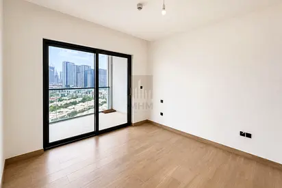 Bright 1 BHK |Huge Layout| Prime Location