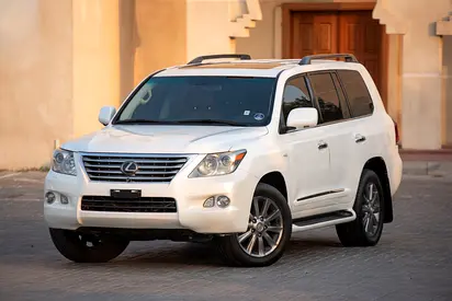 LEXUS LX570 V8 5.7 2011