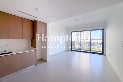 Bright 1BR | Pool view | Ready to Move In