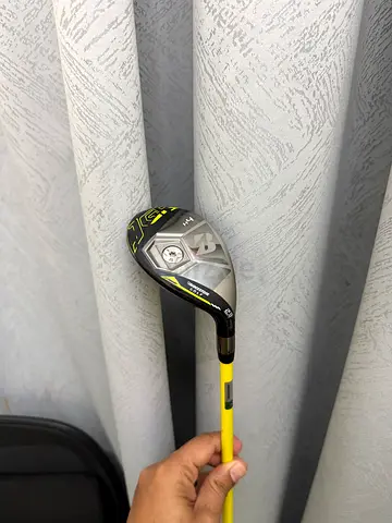 Bridgestone Golf 4hybrid