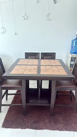 Wooden Dining Table with Tile Inlay and 4 Stools - Good Condition