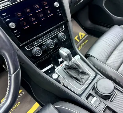 2018 Volkswagen GOLF R 照片 16