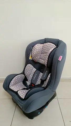 Convertible car seat - good condition, forward/rear facing