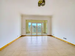 Large 2BR | E-Type | Prime Shoreline Location