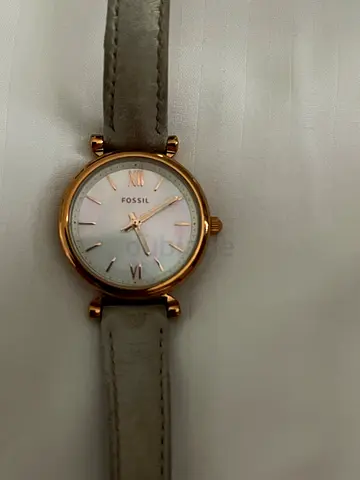 Fossil womens rose gold case watch with leather strap